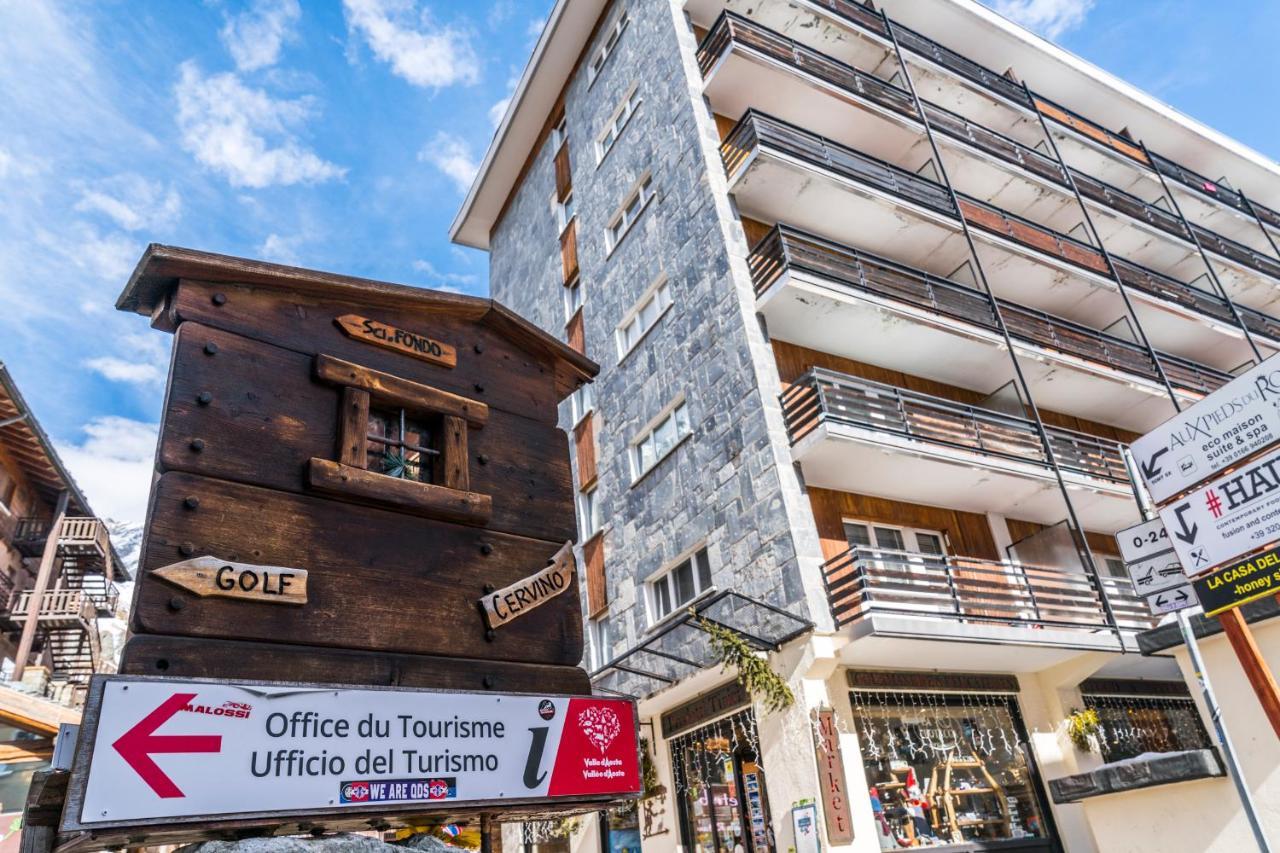 Stay in Cervinia Deluxe Apartment Breuil-Cervinia Exterior foto